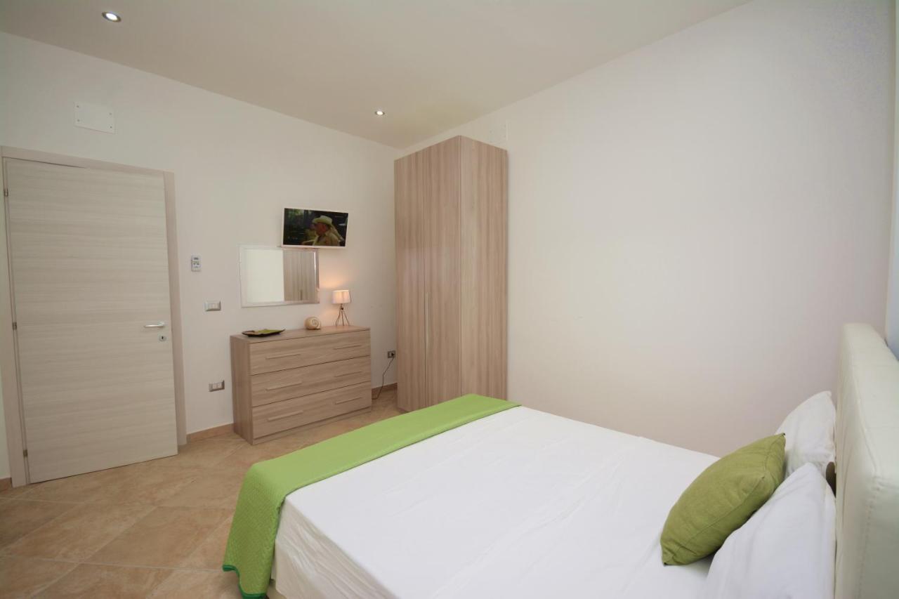 Da Rocco B&B ซันตีซิโดโร ภายนอก รูปภาพ